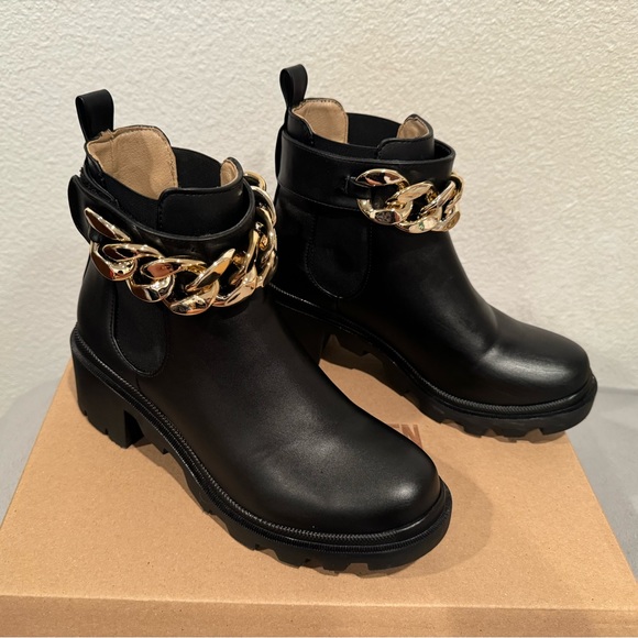 Steve Madden Amulet-C Heeled Ankle Boots - Picture 4 of 7